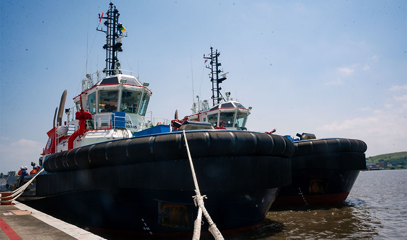 cmm-tugs-07